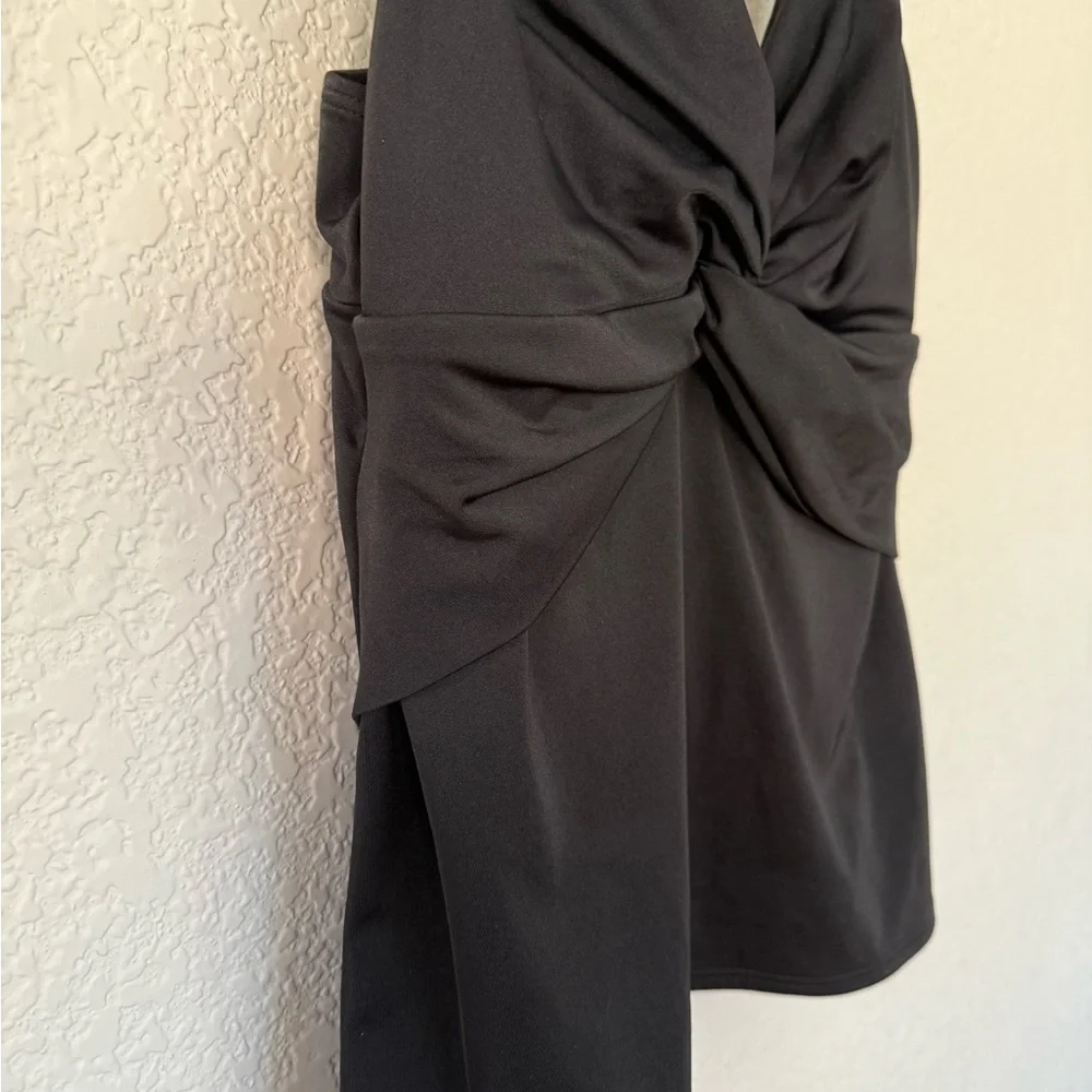 Miraclesuit Black Twist Front Tankini - Picture 4 of 16